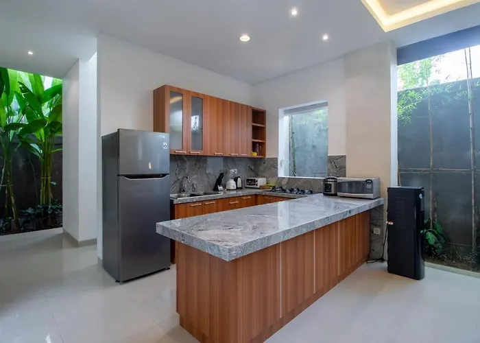 Sayang Vii Villa *