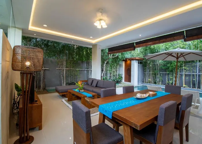 Sayang Vii Villa *